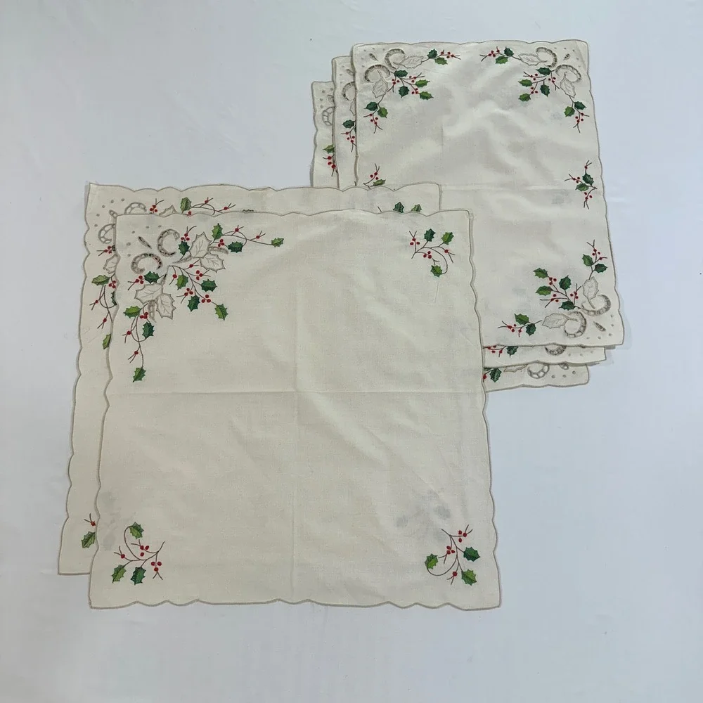 Lenox Linens Holly Berry Embroidered Placemats Napkins Set 6 Christmas Cream